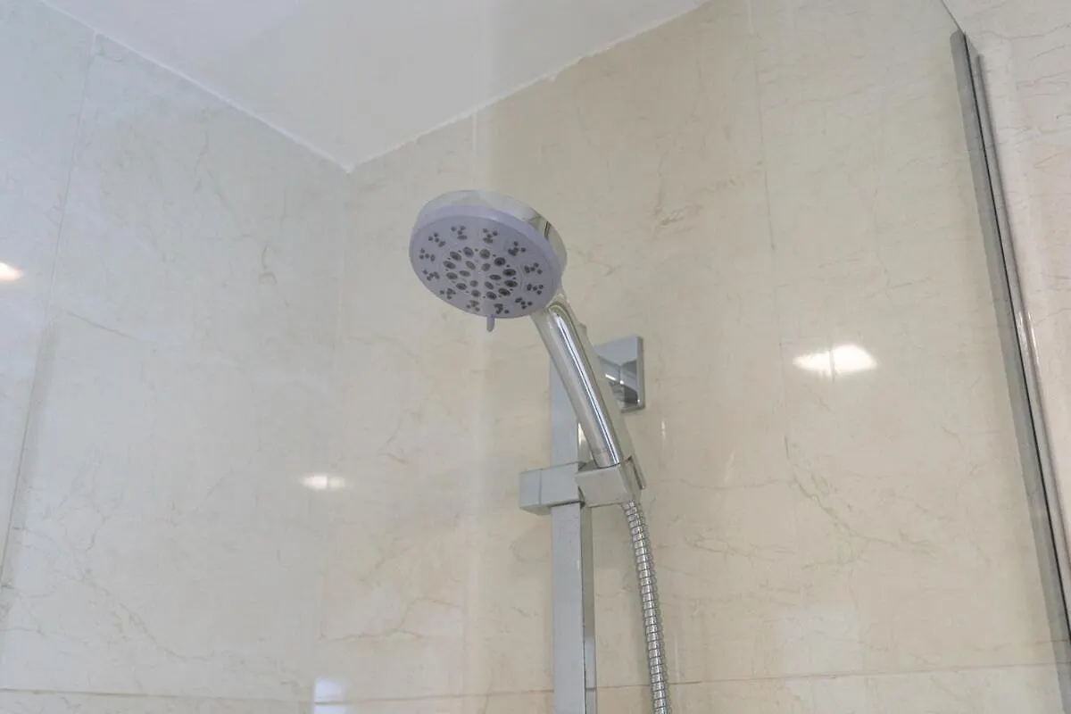 Sophisticated 1-Bedroom With Skyscrapers View At Botanica Tower Dubai United Arab Emirates