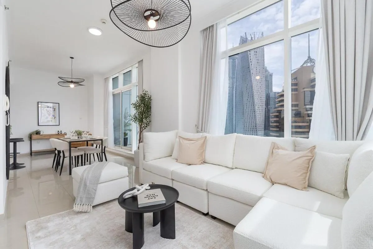 Sophisticated 1-Bedroom With Skyscrapers View At Botanica Tower Dubai